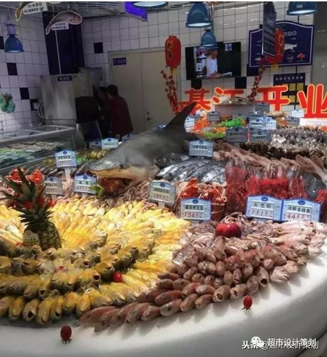 大潤(rùn)發(fā)西部店水產(chǎn)與干貨區(qū)農(nóng)產(chǎn)品陳列布局探究